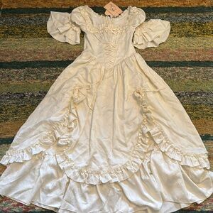 white gown beautiful full length bow details